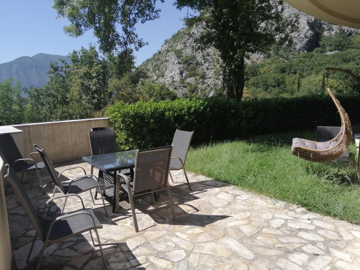 Apartments Villa Eden Kotor Exterior foto